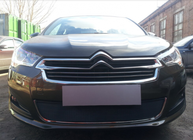Защита радиатора "Standart" Citroen C4 седан (2013-2016) чёрная купить недорого с доставкой в Чита