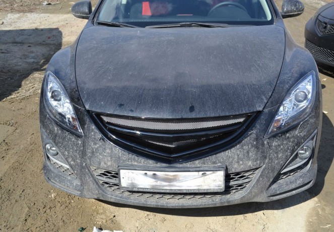 Решетка радиатора без значка Mazda 6 (New) (2008-2013 г.в.) купить недорого с доставкой в Чита