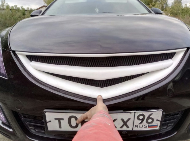 Решетка радиатора без значка Mazda 6 (New) (2008-2013 г.в.) купить недорого с доставкой в Чита