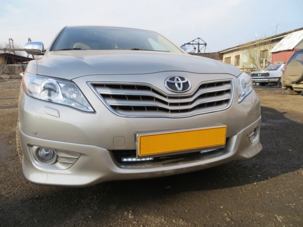 Накладка на передний бампер "Sport Edition" Toyota Camry (40) Рестайлинг купить недорого с доставкой в Чита