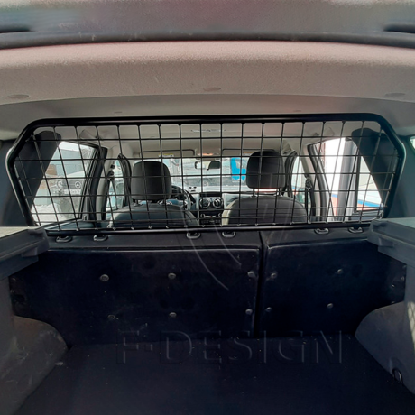 Ограждение для груза и собак Renault Duster купить недорого с доставкой в Чита