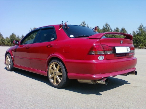 Накладка на задний бампер "Euro-R" Honda Accord/Torneo (Кузова CF3, CF4, CF5) купить недорого с доставкой в Чита