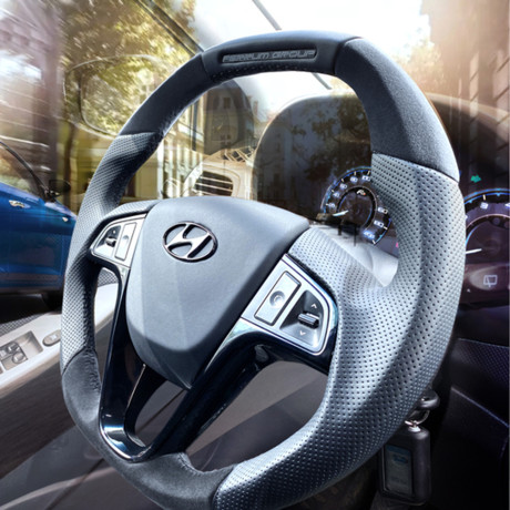 Анатомическое рулевое колесо Ferrum Group со вставками из алькантары для  Hyundai Solaris купить недорого с доставкой в Чита